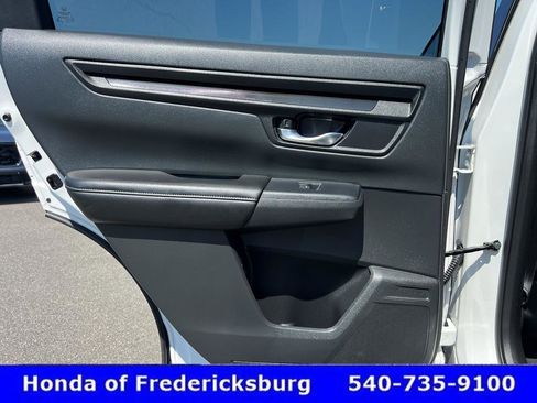 Certified 2026 Honda CR-V EX image 32