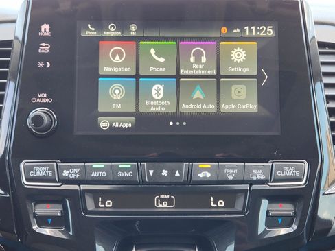 Certified 2024 Honda Odyssey Touring image 17