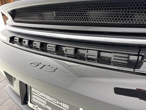 Certified 2025 Porsche 911 GT3 RWD image 11