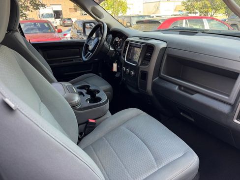 Used 2013 RAM 1500 Express RWD image 22