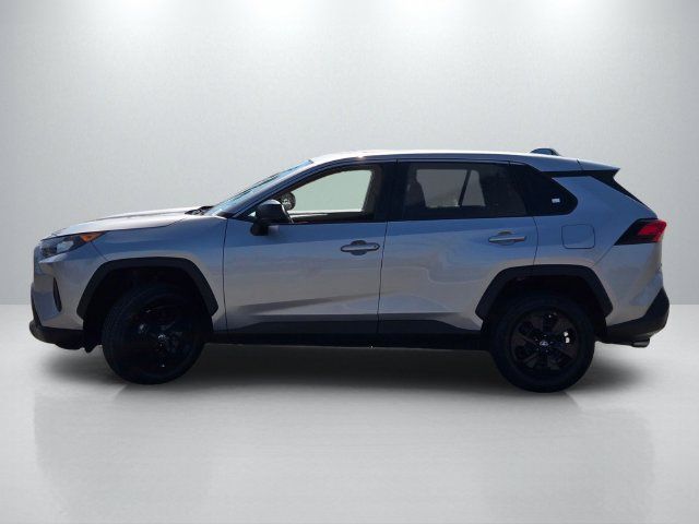 Used 2022 Toyota RAV4 LE w/ Carpet Mat Package (TMS) FWD image 7