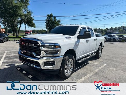 Used 2025 RAM 2500 Tradesman AWD/4WD image 1