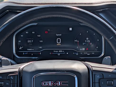 Used 2022 GMC Sierra 1500 AT4 w/ Technology Package AWD/4WD image 17