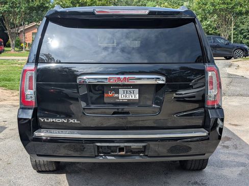 Used 2016 GMC Yukon XL Denali w/ Open Road Package AWD/4WD image 4