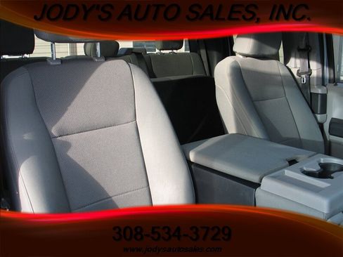 Used 2022 Ford F250 XL w/ Power Equipment Group image 21