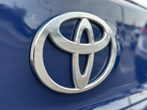 Certified 2025 Toyota Camry SE image 7