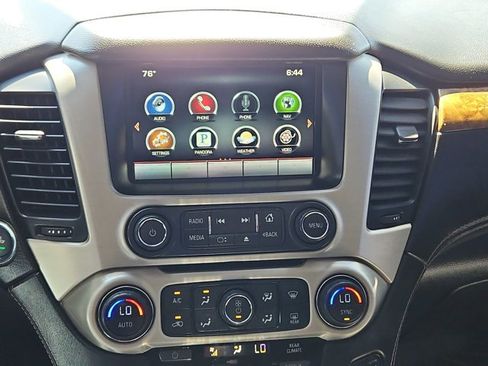 Used 2015 GMC Yukon Denali w/ Touring Package AWD/4WD image 15