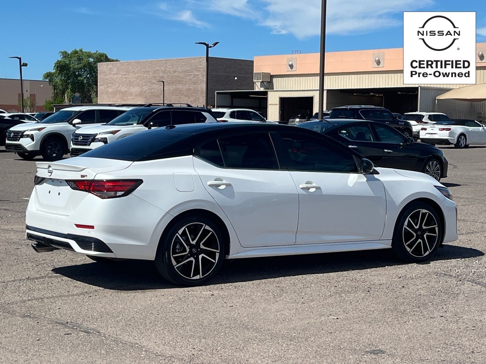 Certified 2025 Nissan Sentra SR FWD image 5