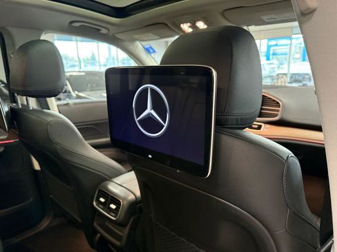 Used 2020 Mercedes-Benz GLS 450 4MATIC image 23