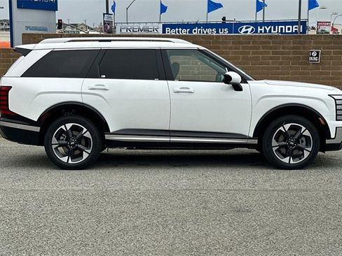 New 2026 Hyundai Palisade Limited image 3