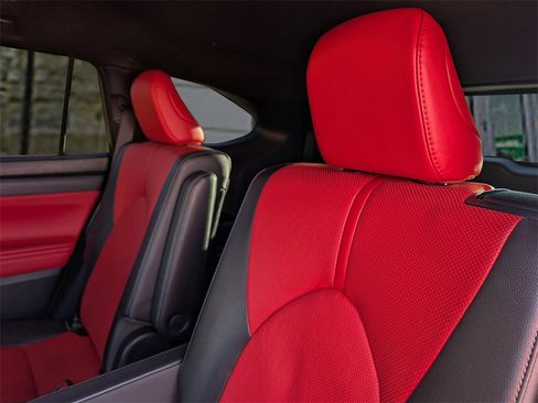 Used 2023 Toyota Highlander XSE image 14