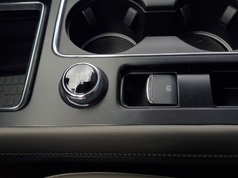 New 2026 Lincoln Corsair Premiere image 24