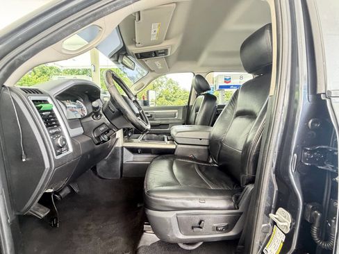 Used 2013 RAM 3500 Big Horn AWD/4WD image 4
