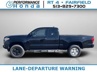 Used 2020 Toyota Tacoma SR video 1
