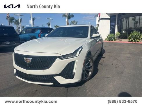 Used 2023 Cadillac CT5 V w/ Premium Package RWD image 1