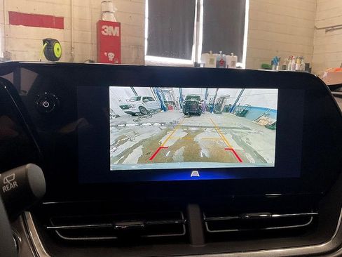 New 2026 Chevrolet Trax ACTIV w/ Driver Confidence Package image 5