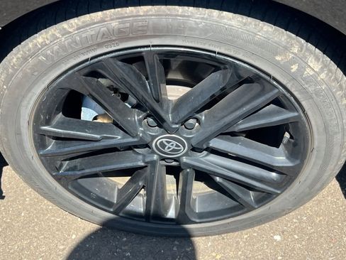 Certified 2025 Toyota Camry SE image 10