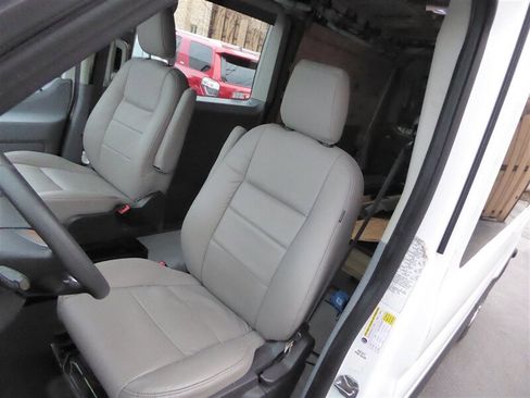 Used 2019 Ford Transit 350 XLT image 18