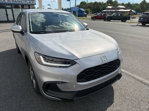 New 2027 Honda HR-V LX image 1