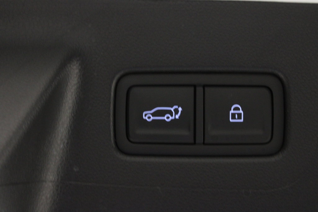 Certified 2026 Hyundai Santa Fe SEL FWD image 18