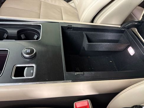 Used 2020 Lincoln Aviator Reserve w/ Elements Package Plus image 32