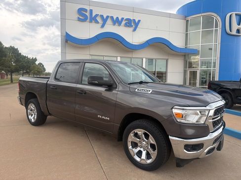 Used 2023 RAM 1500 Big Horn w/ Trailer Tow Group RWD image 1