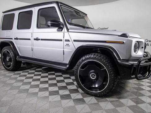 Used 2025 Mercedes-Benz G 63 AMG 4MATIC image 2
