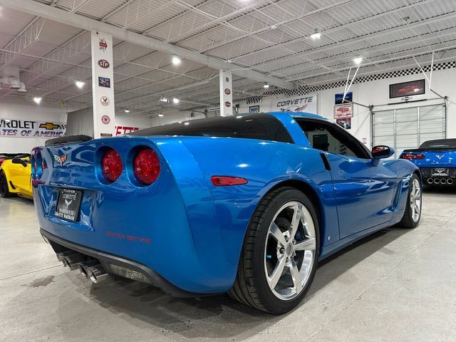 Used 2008 Chevrolet Corvette Coupe w/ Z51 Performance Package RWD image 3