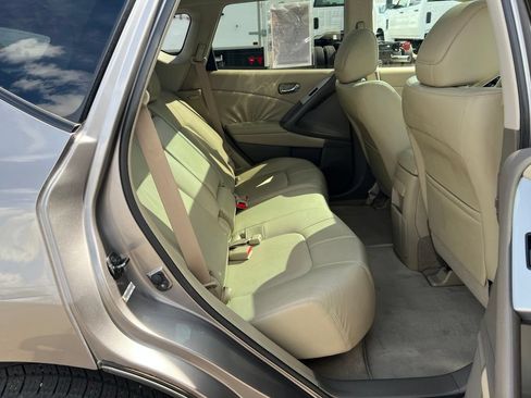 Used 2009 Nissan Murano SL w/ Leather Pkg AWD/4WD image 28