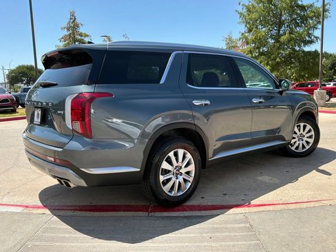 Used 2024 Hyundai Palisade SEL AWD/4WD image 6