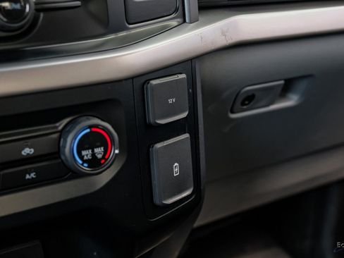 Used 2023 Ford F150 XLT w/ XTR Package image 53