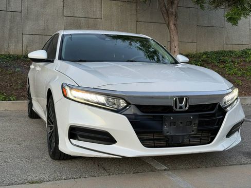 Used 2020 Honda Accord LX image 5