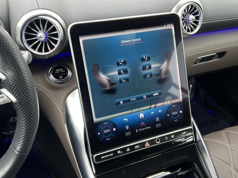 Certified 2023 Mercedes-Benz SL 63 AMG 4MATIC image 19