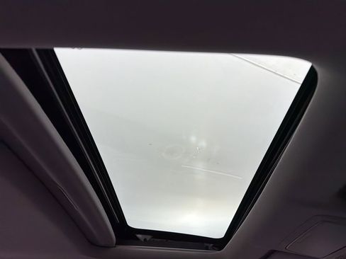 Used 2017 Honda CR-V Touring image 29