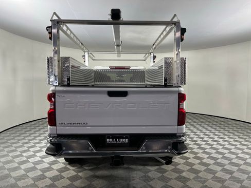 Used 2025 Chevrolet Silverado 2500 W/T w/ WT/CX Safety Package image 7