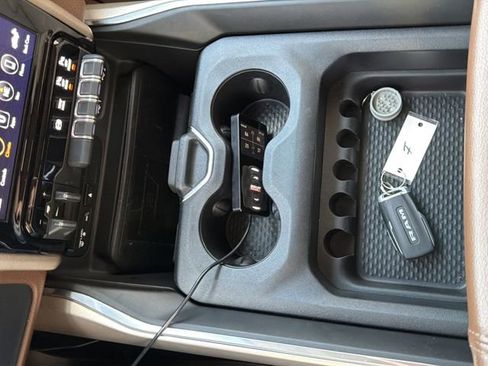 Used 2019 RAM 3500 Laramie image 29