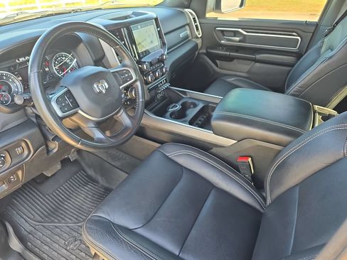 Used 2022 RAM 1500 Big Horn w/ Night Edition AWD/4WD image 17