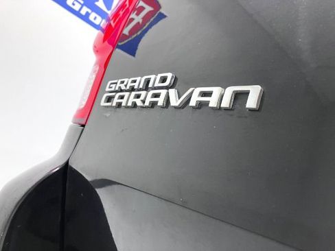 Used 2018 Dodge Grand Caravan GT image 12