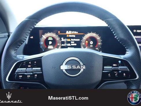 Used 2023 Nissan Ariya FWD image 14