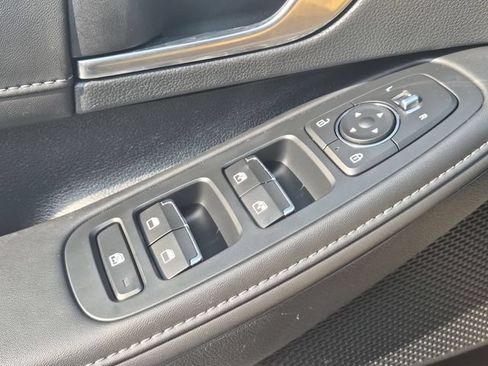 Used 2023 Hyundai Sonata Limited FWD image 13