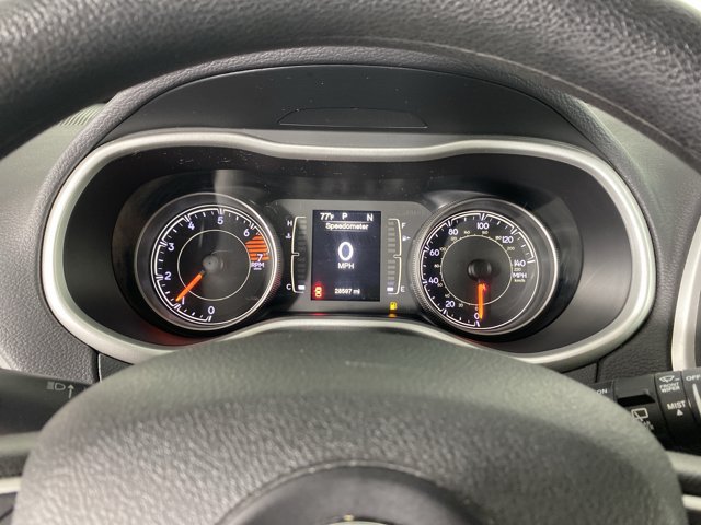 Used 2017 Jeep Cherokee Sport AWD/4WD image 19
