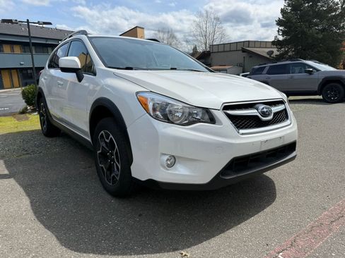 Used 2014 Subaru Crosstrek 2.0i Limited image 4
