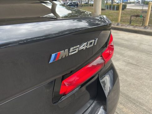Used 2022 BMW 540i w/ M Sport Package image 24