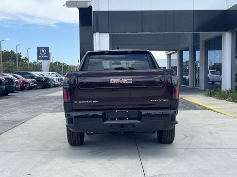 New 2026 GMC Sierra EV Elevation AWD/4WD image 5