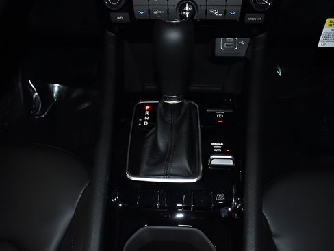 New 2026 Jeep Compass Limited AWD/4WD image 18