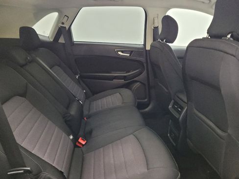 Used 2015 Ford Edge SE AWD/4WD image 19