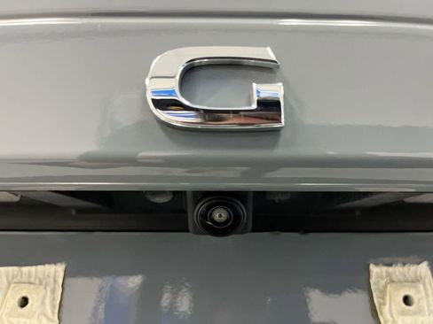 Used 2023 Nissan Rogue SL w/ SL Premium Package image 12