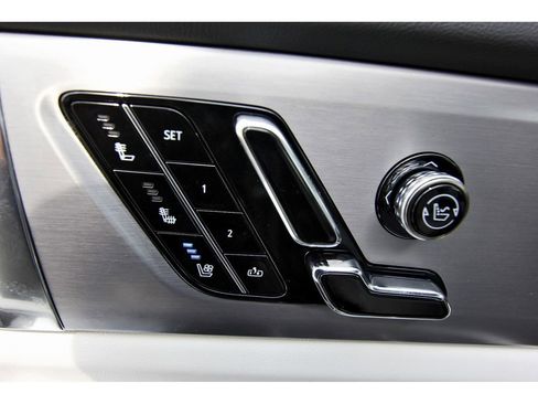 New 2026 Cadillac Vistiq Sport image 22