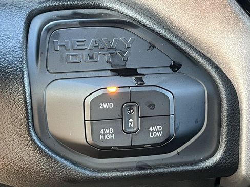 Used 2026 RAM 2500 Big Horn AWD/4WD image 29