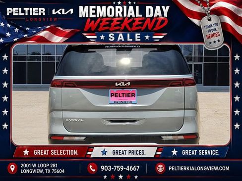 Used 2024 Kia Carnival EX FWD image 5